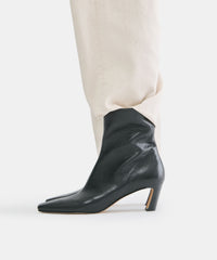 NESLY BOOTIES BLACK LEATHER