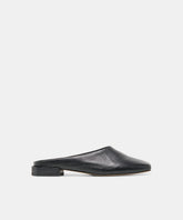 MACLYN FLATS BLACK LEATHER