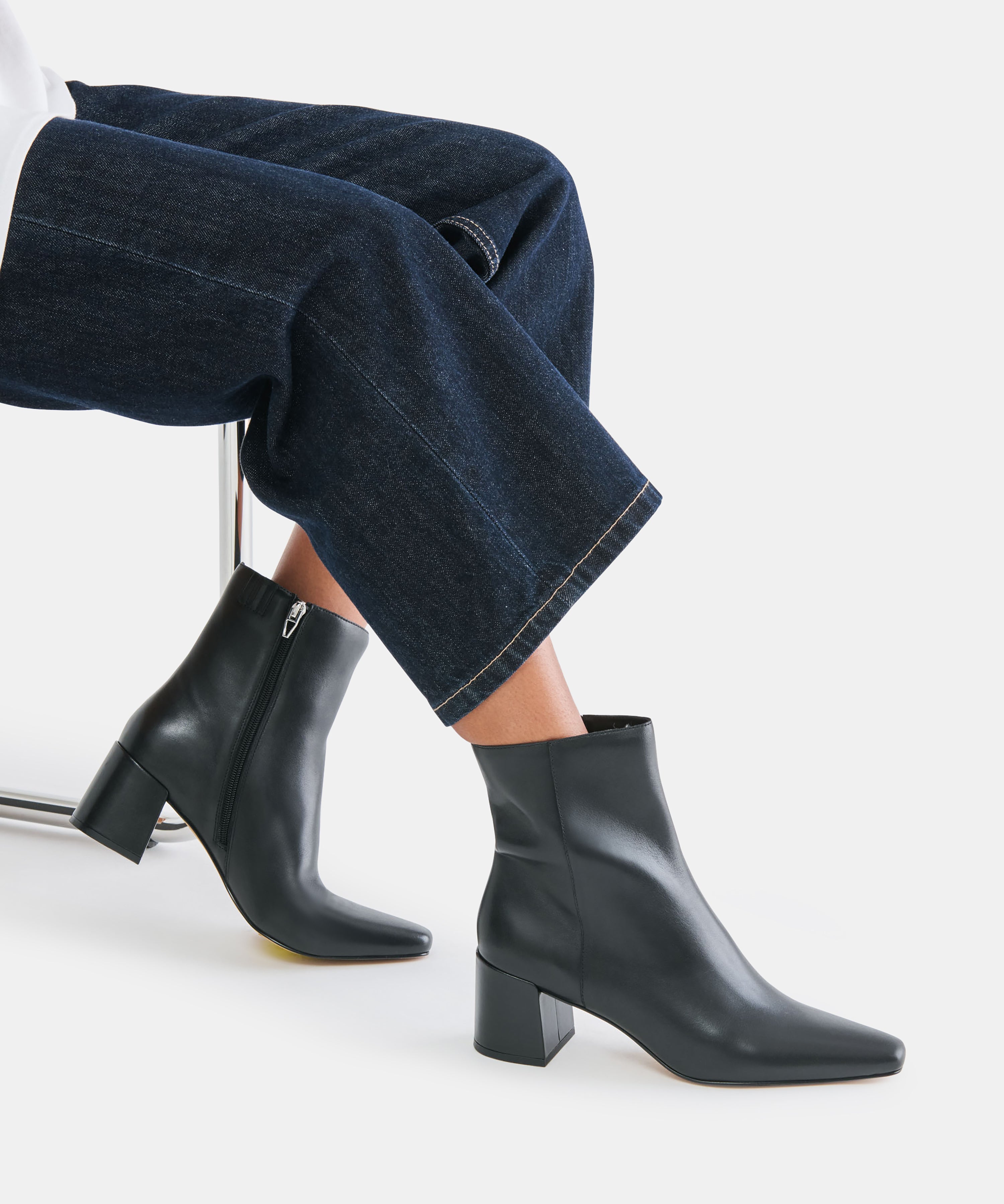 BAYRA BOOTIES BLACK LEATHER