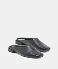 MACLYN FLATS BLACK LEATHER