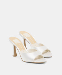 ROSHA HEELS TRUE WHITE SATIN