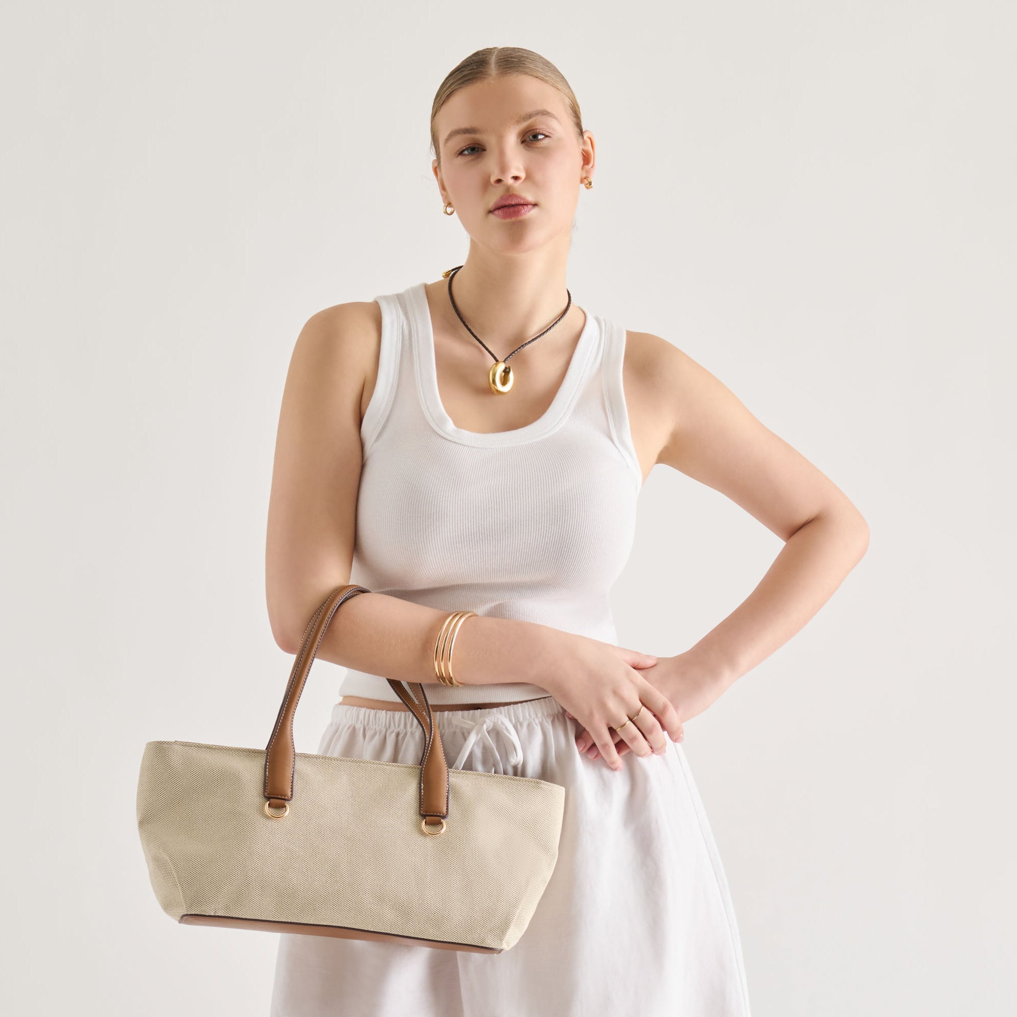 CLARINA SHOULDER BAG NATURAL CANVAS